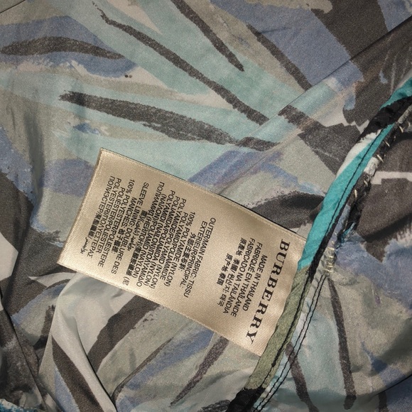 Burberry light jacket - Picture 4 of 4